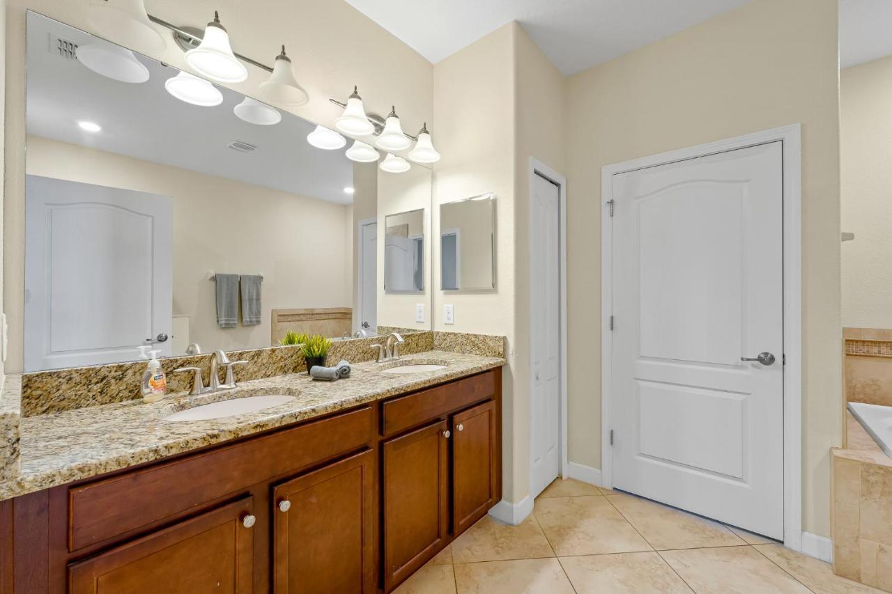 Heated Pool + Free Waterpark + Lazy River + Grill Davenport Exterior foto